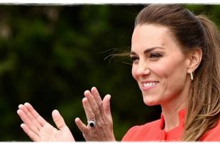 Duchess Kate Spotted Wearing A Plasters On Her Right Thumb