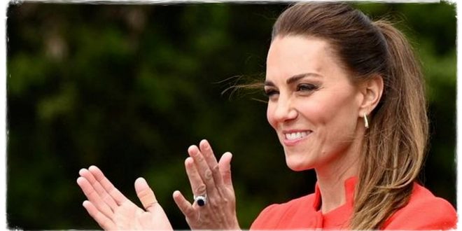 Duchess Kate Spotted Wearing A Plasters On Her Right Thumb