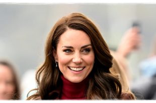 Footage Of People Curtsying To Princess Kate Is Going Viral On TikTok