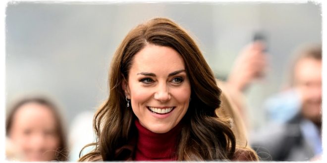 Footage Of People Curtsying To Princess Kate Is Going Viral On TikTok