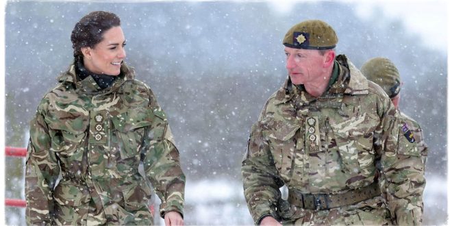 Princess Kate Braved The Snow At Battlefield Training Exercise With The Irish Guards In Salisbury