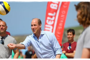 Prince William Played Volleyball And Happily Posed For Selfies With Well-Wishers